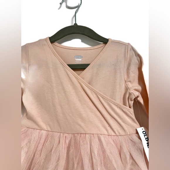 NWT Classic Tutu in pale pink by Old Navy, size 18-24 months - Picture 2 of 5
